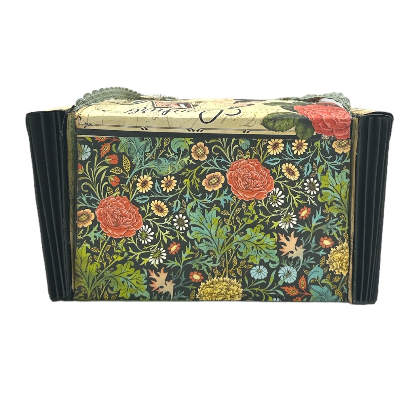 Handcrafted Couture Bag Paper Creation image 5