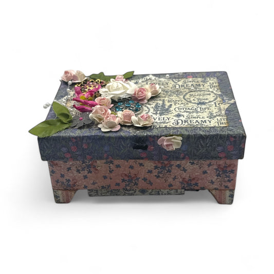 Handcrafted Cottage Life Clock Box Paper Creation